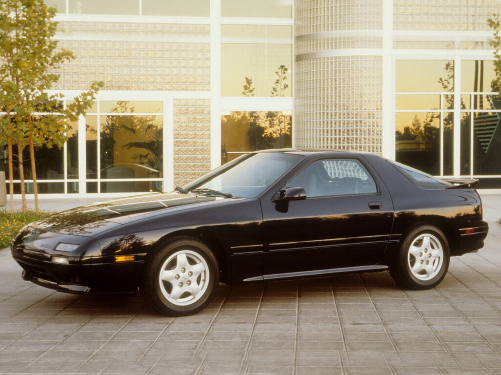 Mazda RX-7 2 поколение, рестайлинг, купе (04.1989 - 11.1991)